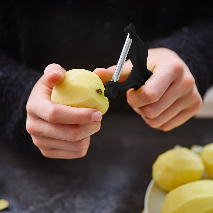 5-in-1 universal peeler jet black