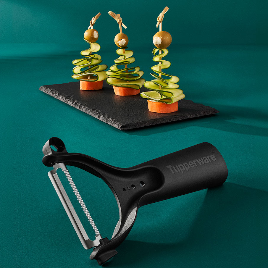 5-in-1 universal peeler jet black